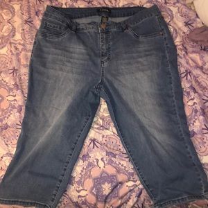 d. jeans Women's Cropped Denim Jeans